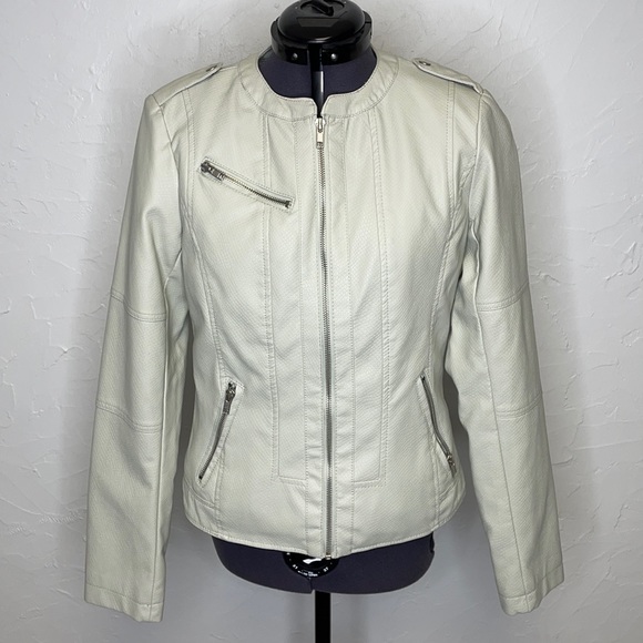 - Mossimo Off-White Faux Leather Jacket - Picture 1 of 10